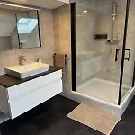 Alex Grosszuegig, Modern Mit Balkon Apartmán *
