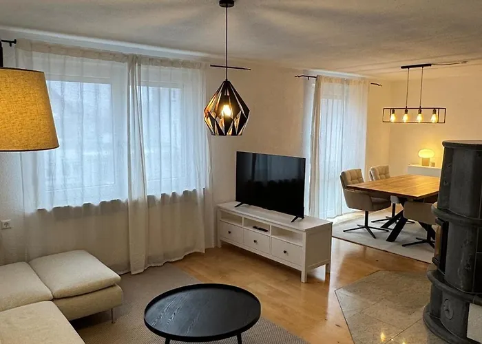 Alex Grosszuegig Und Modern *